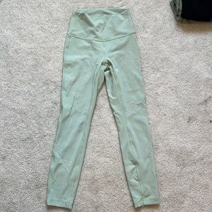 Women’s LuluLemon Leggings
